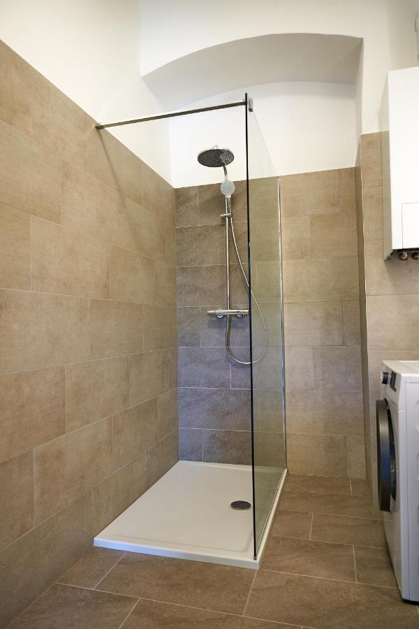 Trendy Apartment 3 Zimmer Zentral Gelegen Вена Экстерьер фото